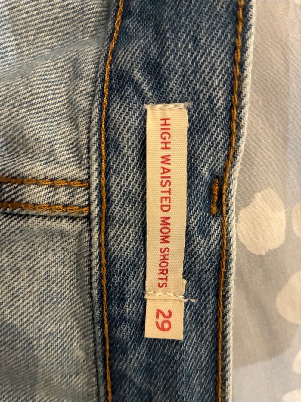 Levi high waisted mom jeans - Picture 2 of 4